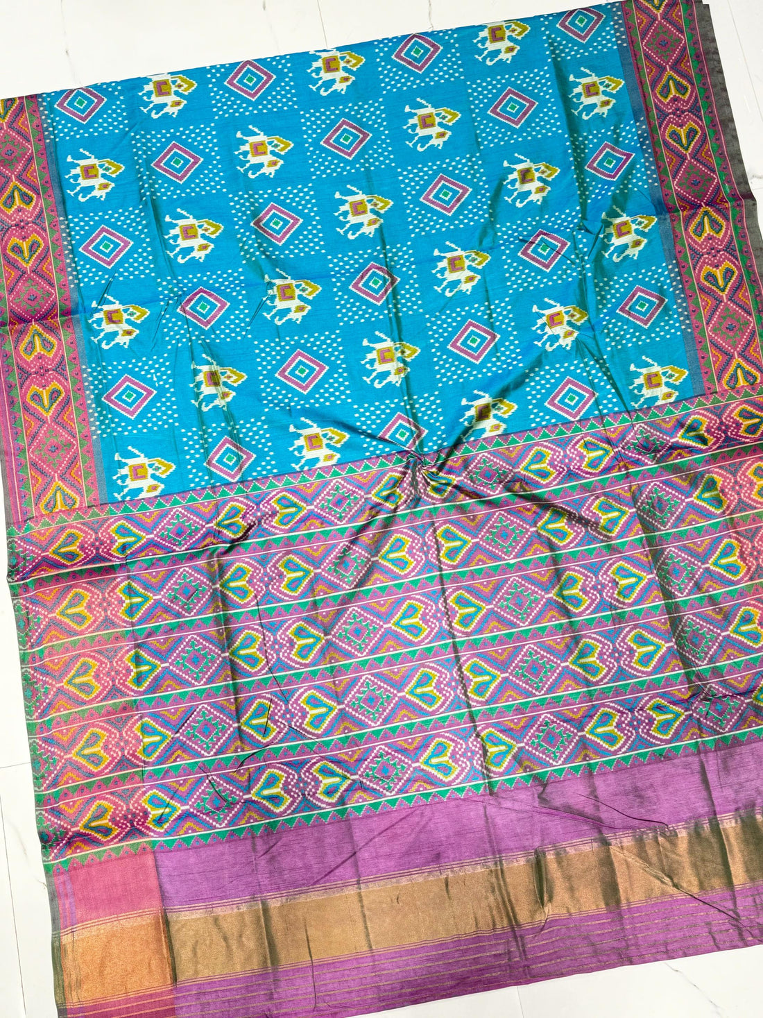 Vibrant Rama Pure Look Figure Patola Saree K2