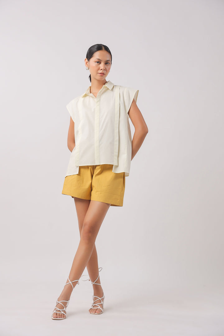 Women Off White Solid Cotton Short Sleeve Shirt Collar Co-Ord Set