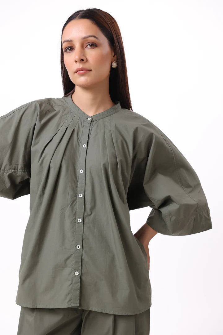 Tops & Shirts