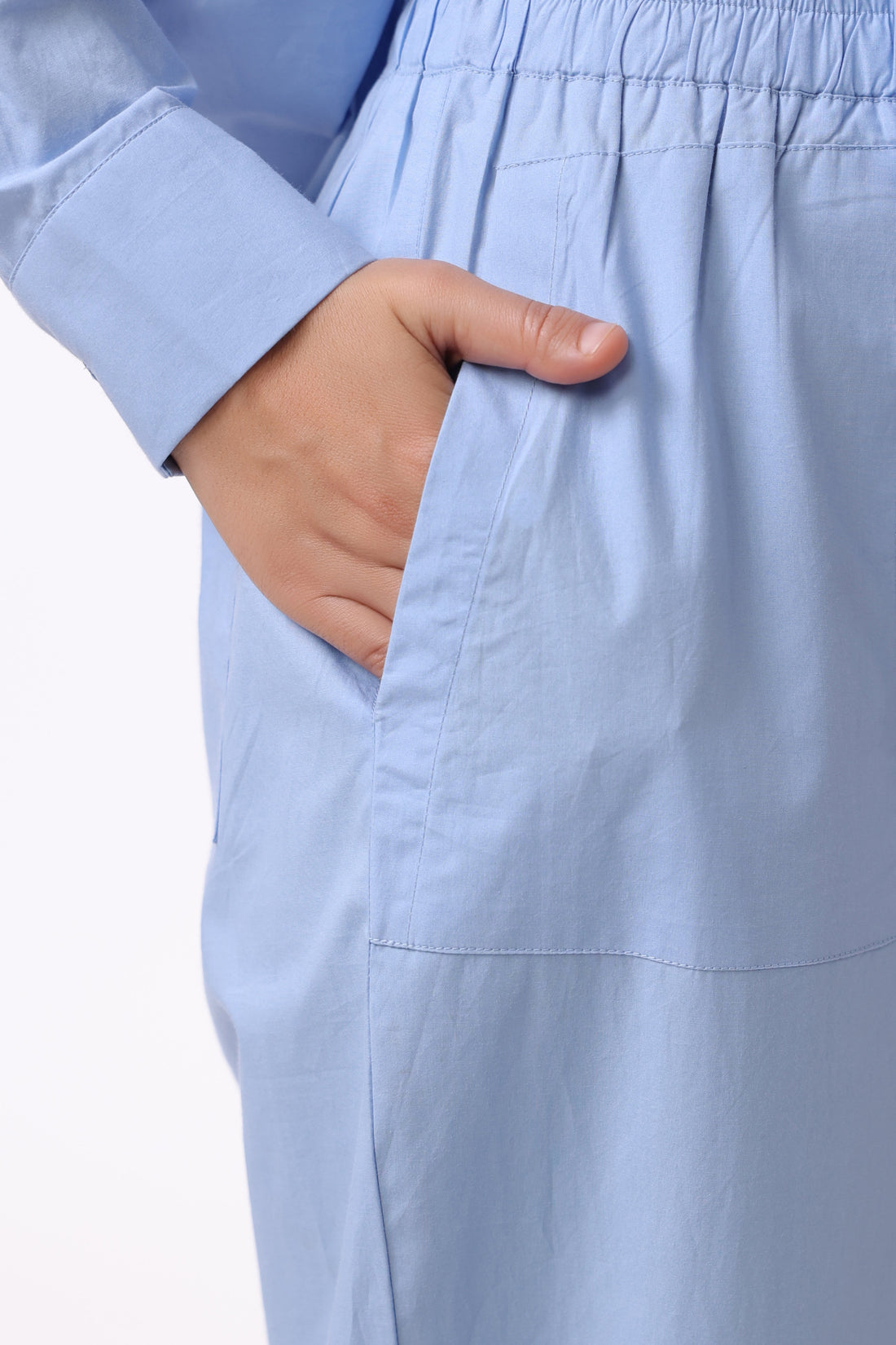 Women Blue Solid Cotton Pant