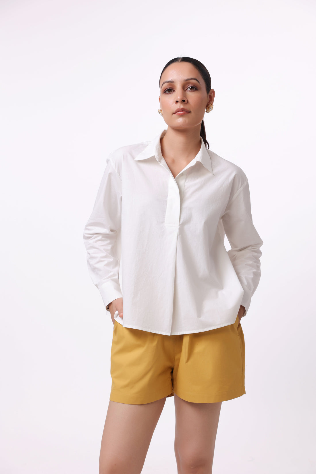 Women White Solid Cotton Top