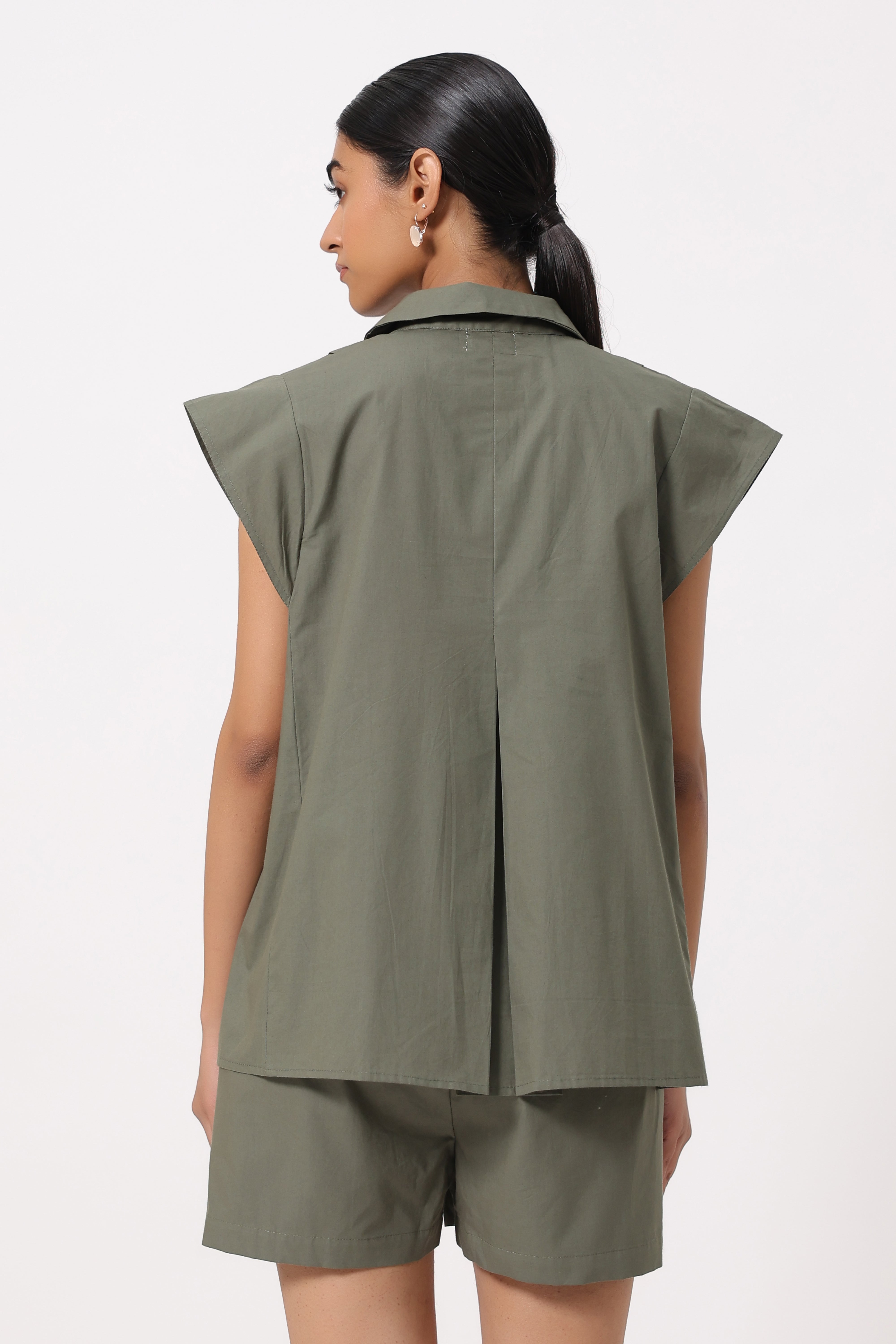 Women Khaki Green Solid Cotton Short Sleeve Shirt Collar Co-Ord Set