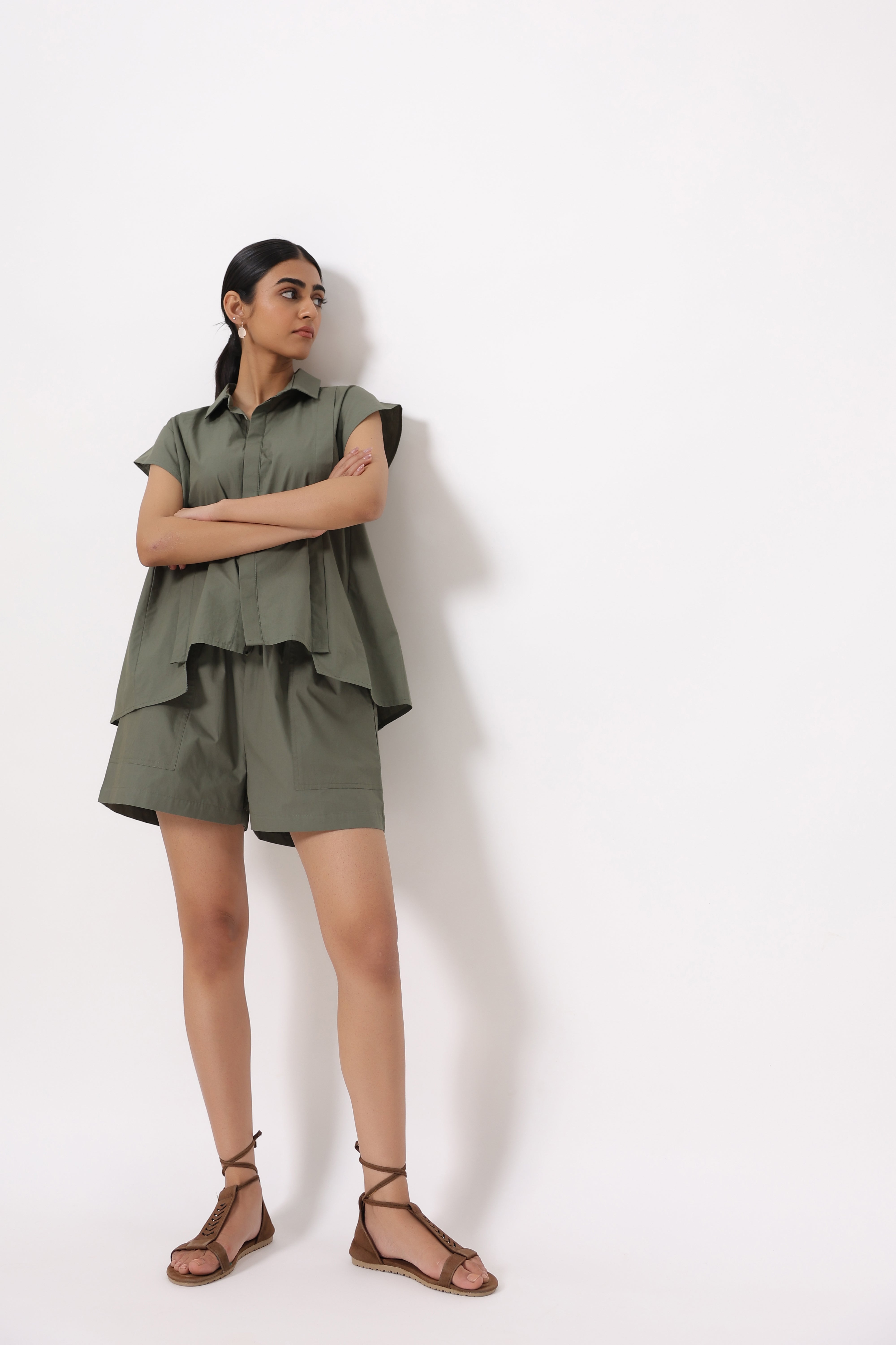 Women Khaki Green Solid Cotton Short Sleeve Shirt Collar Co-Ord Set