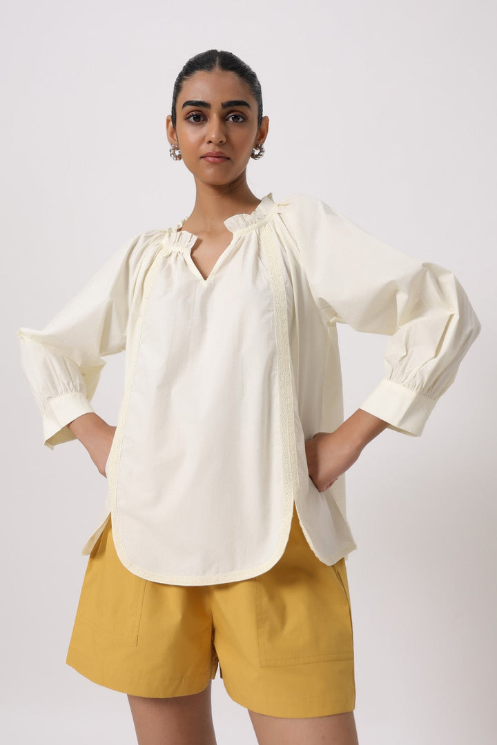 Women's off-white cotton top